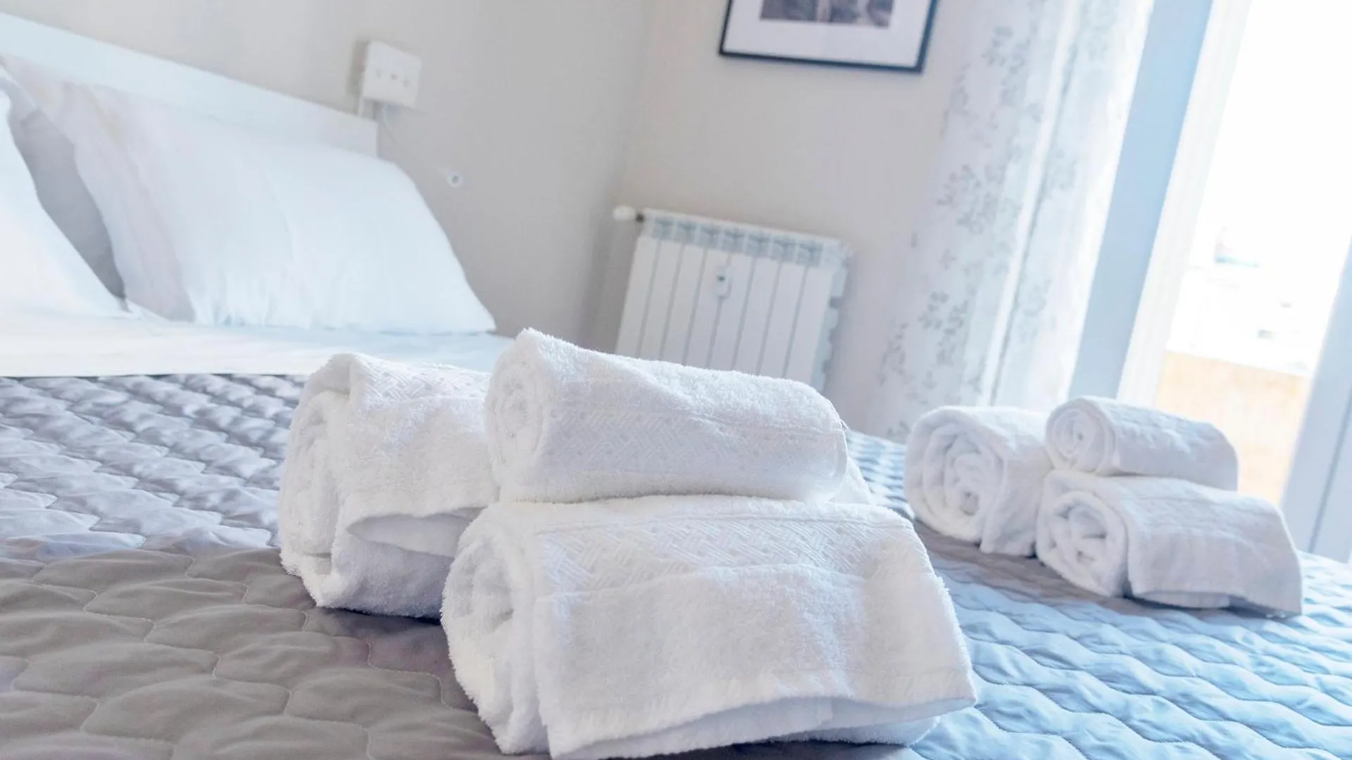 Your Home In Florence With Parking, 10 Min From The Center By Tram 公寓