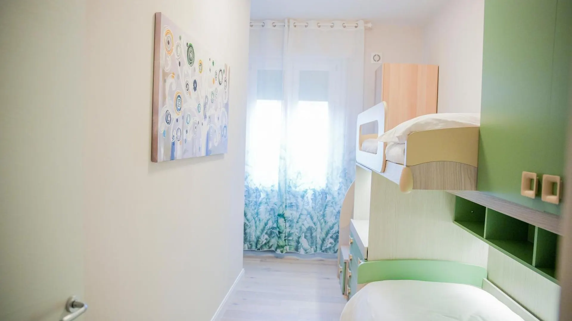Your Home In Florence With Parking, 10 Min From The Center By Tram 意大利